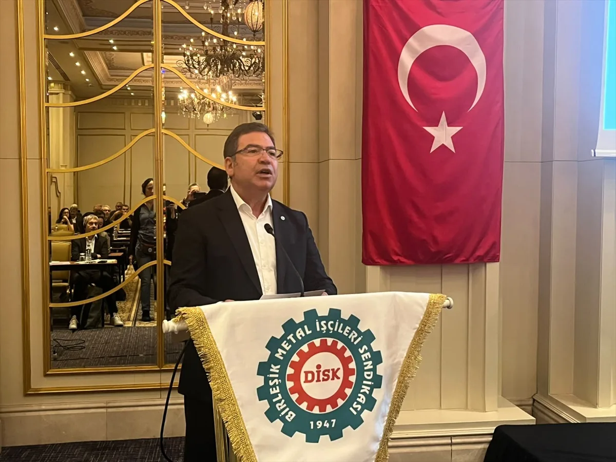 İstanbul'da grev hakkı toplantısı düzenlendi, Atar 'hak verilmez alınır' dedi