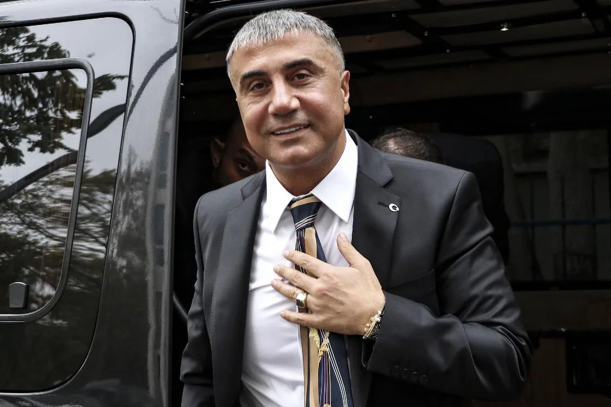 Sedat Peker, felç kalan polisin tedavi masrafını karşıladı