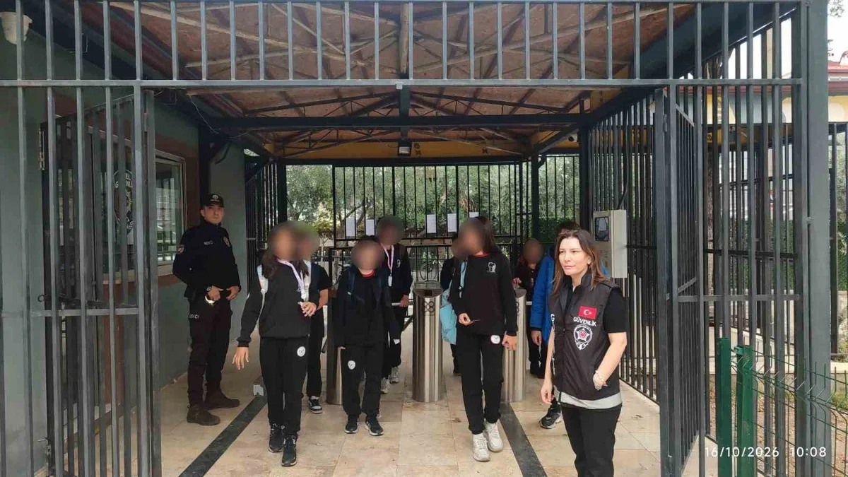 Denizli'de 640 okulda 826 güvenlik personeli aralıksız görev yapıyor