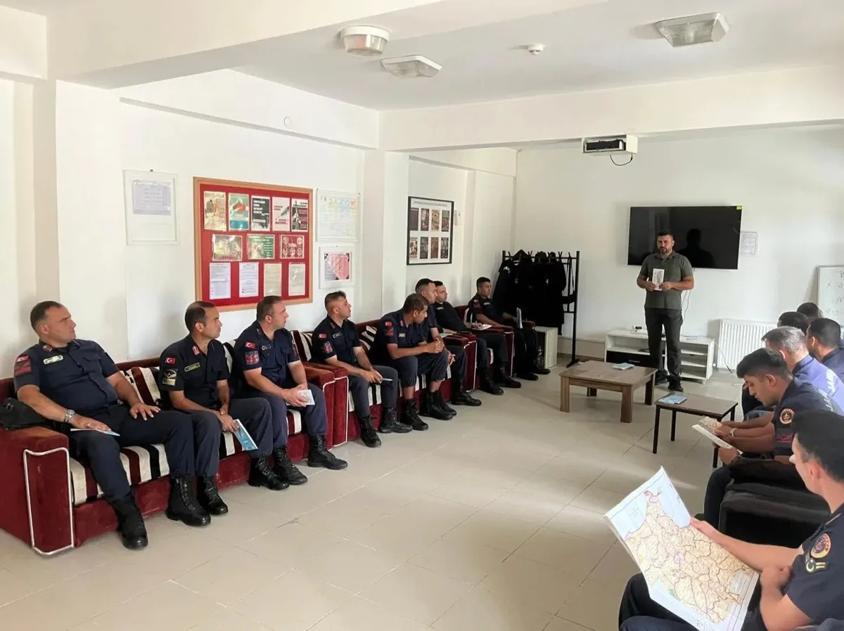 Sinop DKMP, jandarma personeline Kara Avcılığı Kanunu eğitimi verdi