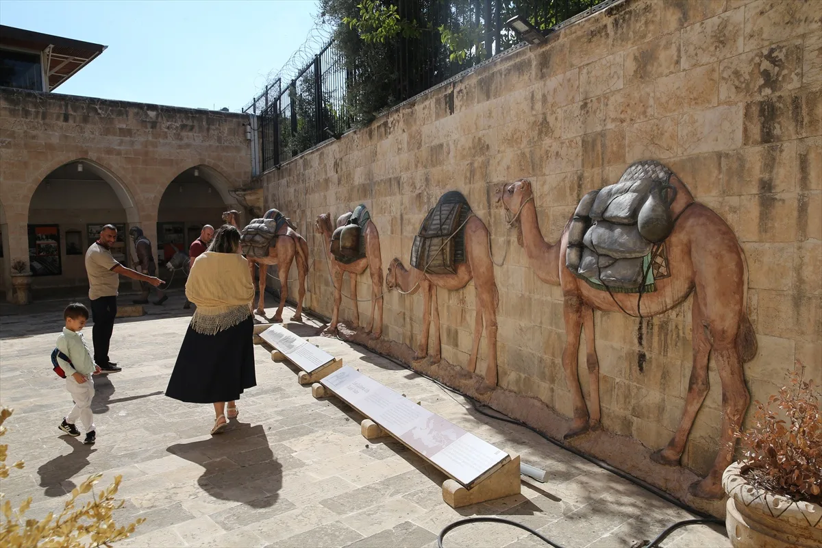 Şanlıurfa'da yaklaşık 900 yıllık yapı Kent Müzesi olarak kültürü yaşatıyor