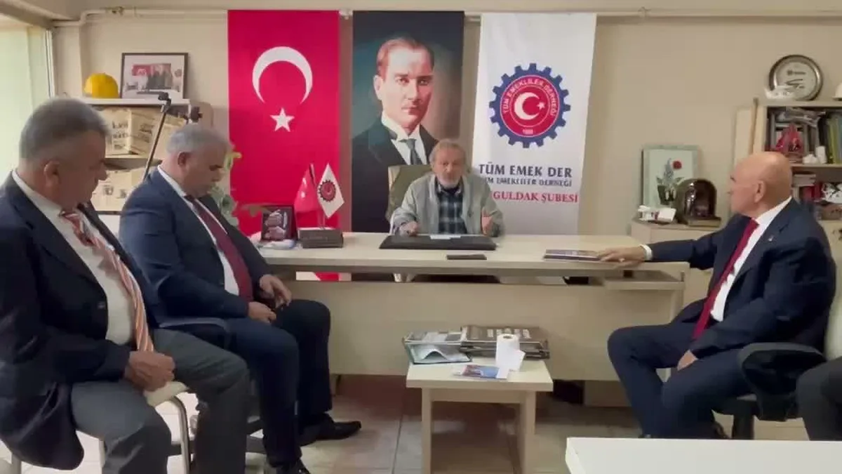 CHP'li Kaya, Zonguldak'ta emeklilerin sorun ve taleplerini dinledi