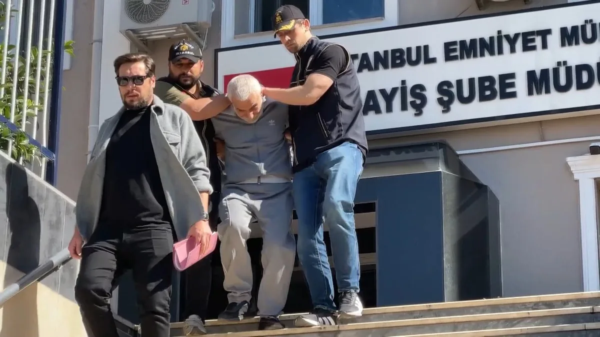 İstanbul'da operasyonlarda 52 firari hükümlü yakalanıp cezaevine teslim edildi