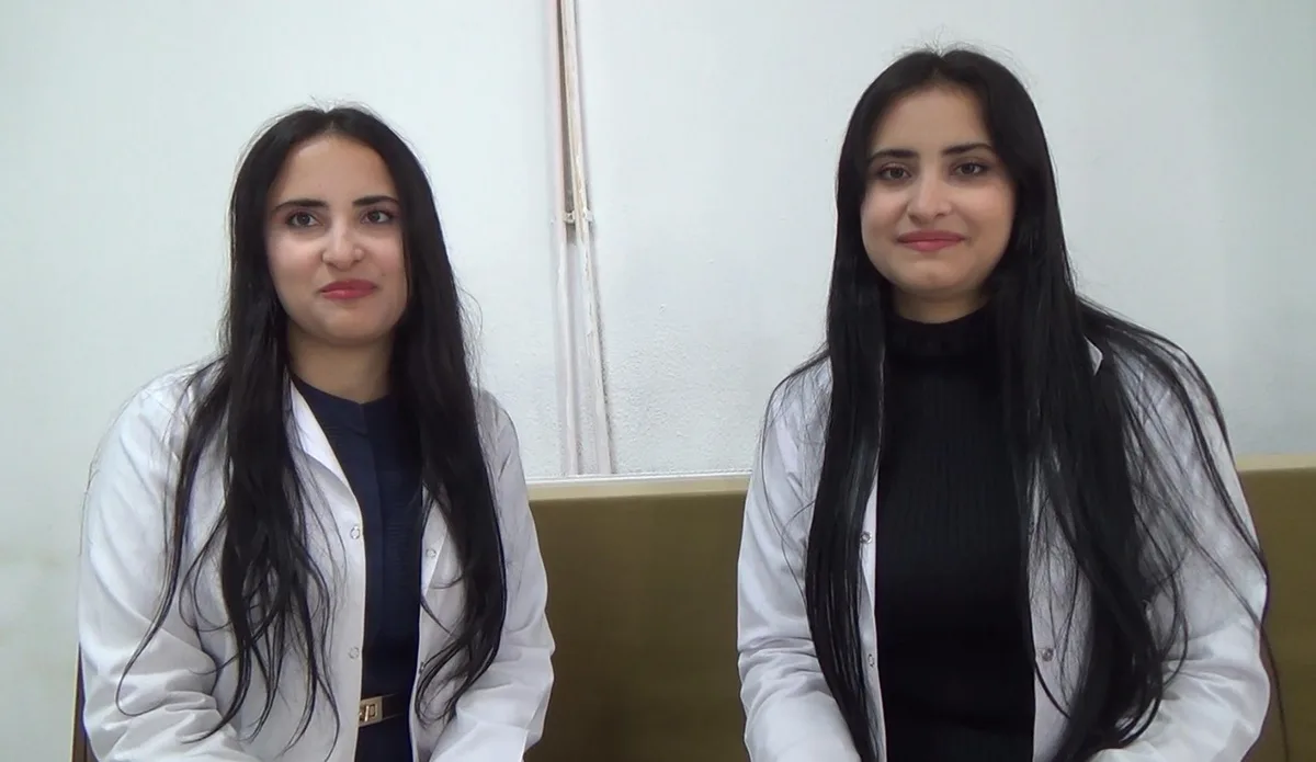 Erzurum Çat'ta ikizler, 62 öğrencili okulda görev yapıp aynı lojmanda kalıyor