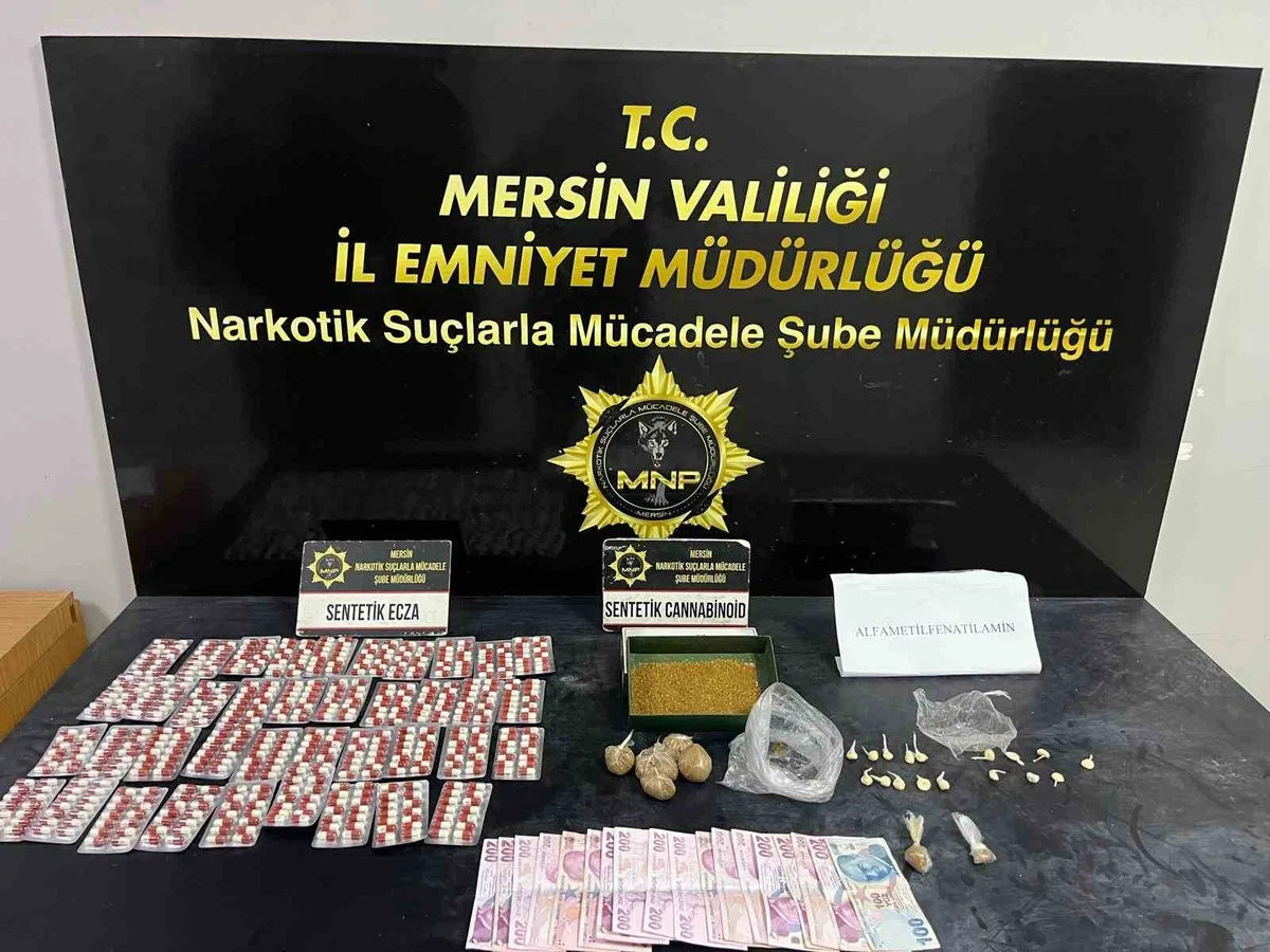 Mersin'de operasyonda 546 sentetik hap ele geçirildi, 2 şüpheli tutuklandı