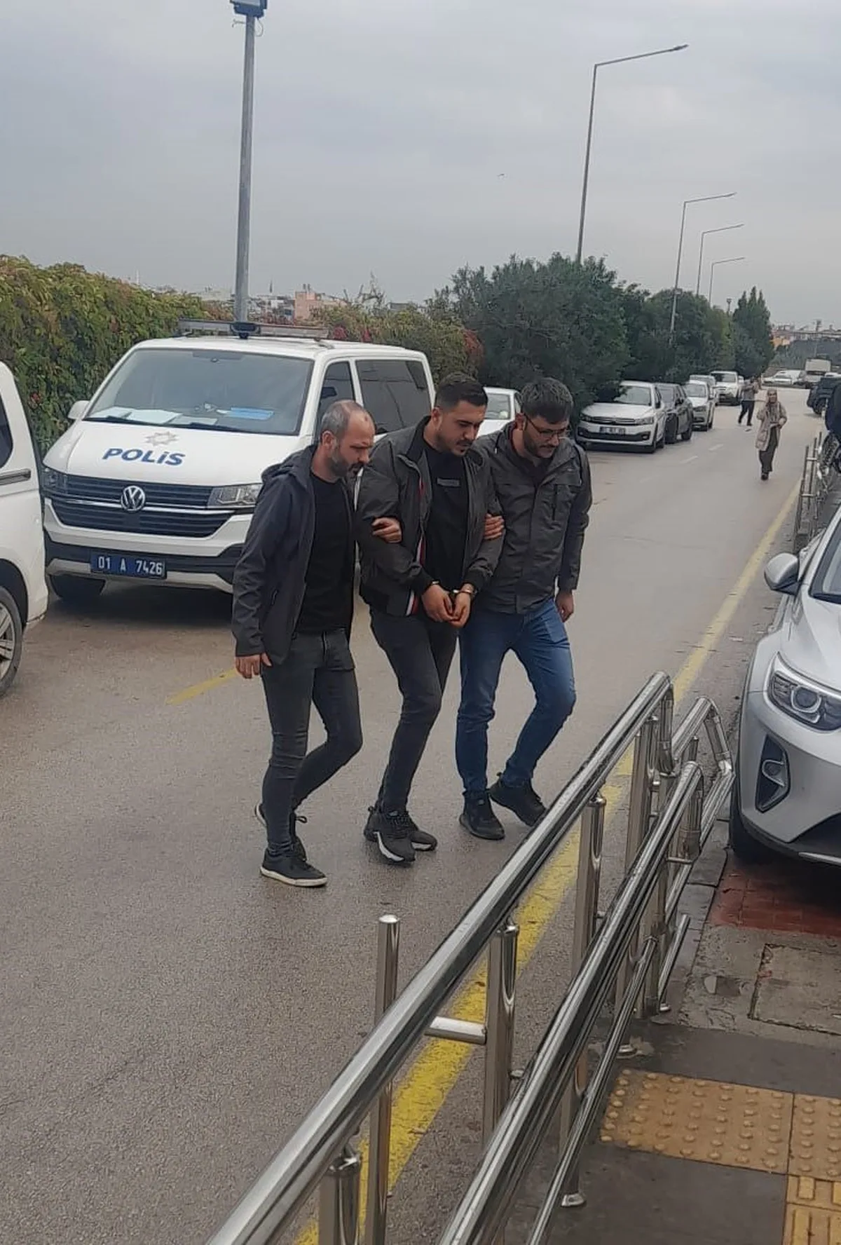 Adana'da Bayğaralar şüphelisi polis ve MİT operasyonuyla yakalanıp tutuklandı