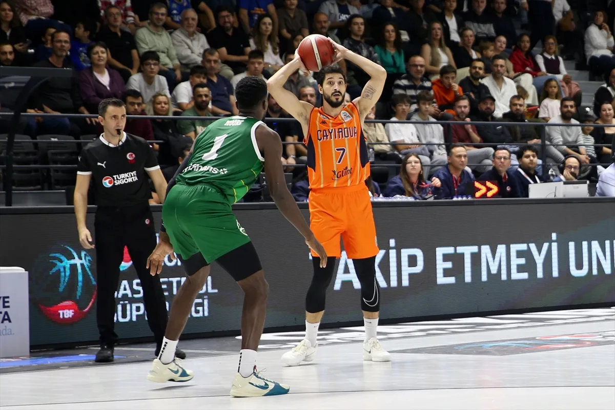 Glint Çayırova Belediyespor, Bursaspor'u 83-64 yendi, ligde ilk galibiyetini aldı