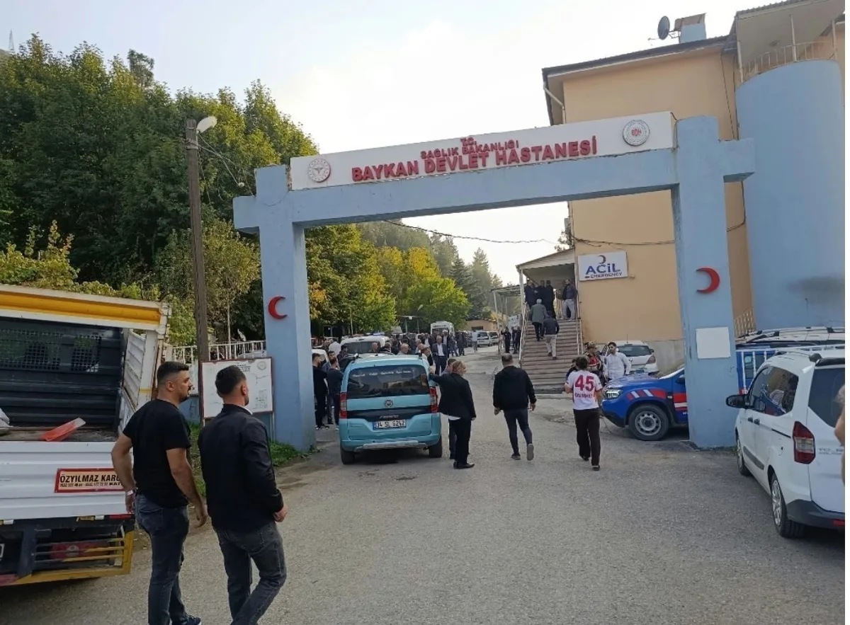 Siirt Baykan'da traktör kazasında ağır yaralanan 22 yaşındaki genç hayatını kaybetti