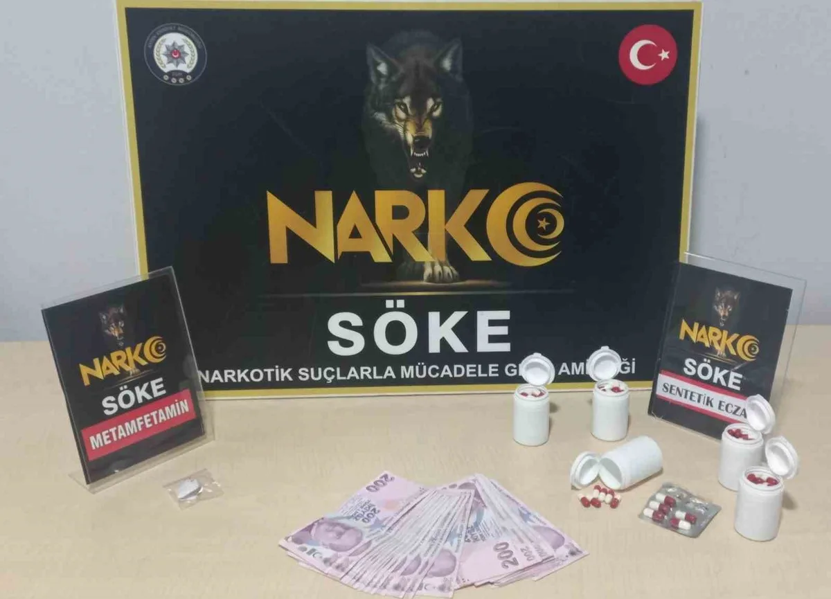 Aydın'ın Söke ve Kuşadası ilçelerinde 2 bin 55 sentetik ecza ele geçirildi