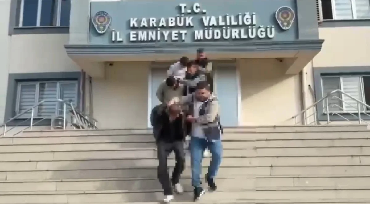 Karabük'te düzenlenen uyuşturucu operasyonunda 3 şüpheli tutuklandı