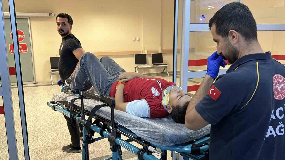 Adıyaman'da elektrikli bisiklet kaza sonucu devrildi, 1 kişi yaralandı