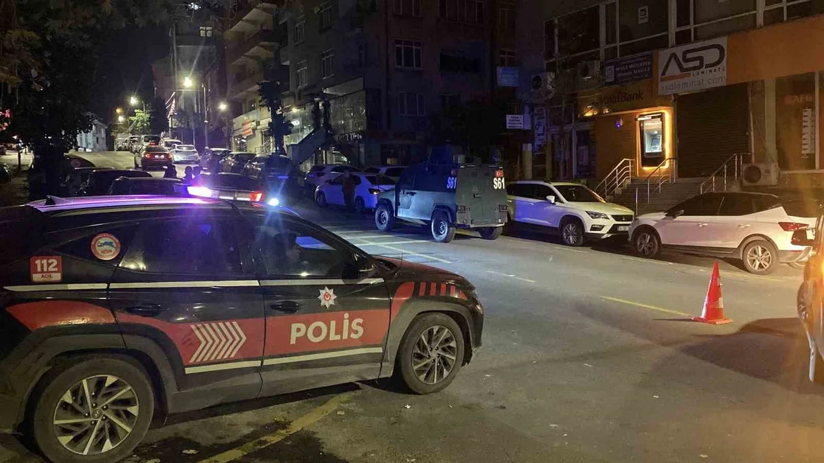 Kağıthane'de oto yıkamacı Tolga Derebaşı, silahlı saldırıda hayatını kaybetti