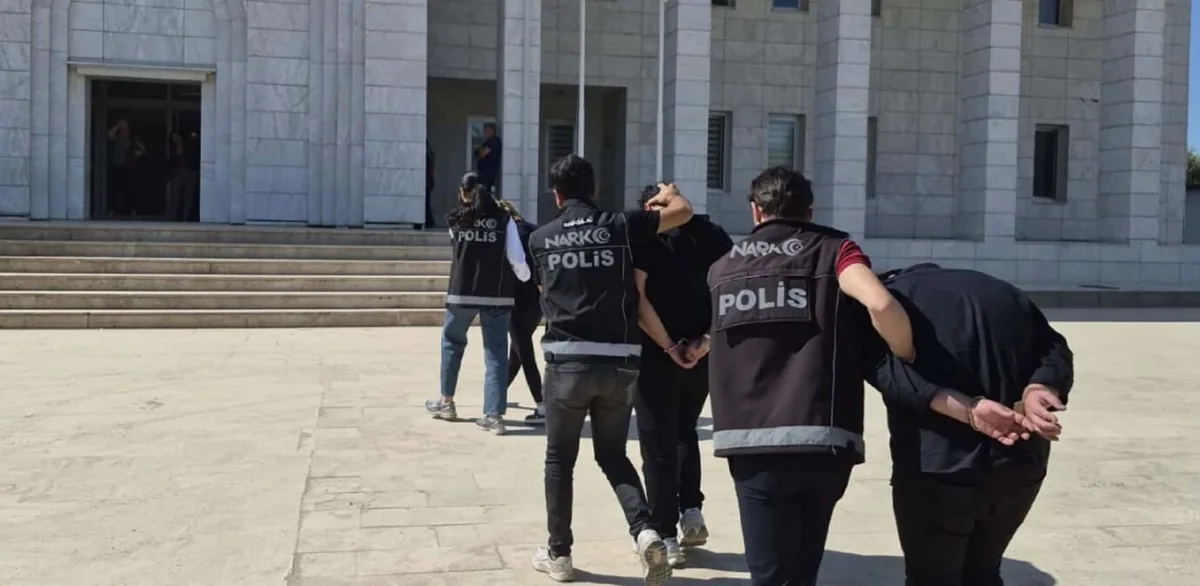 Muğla'da Milas ve Bodrum'da uyuşturucu operasyonunda 3 şüpheli tutuklandı