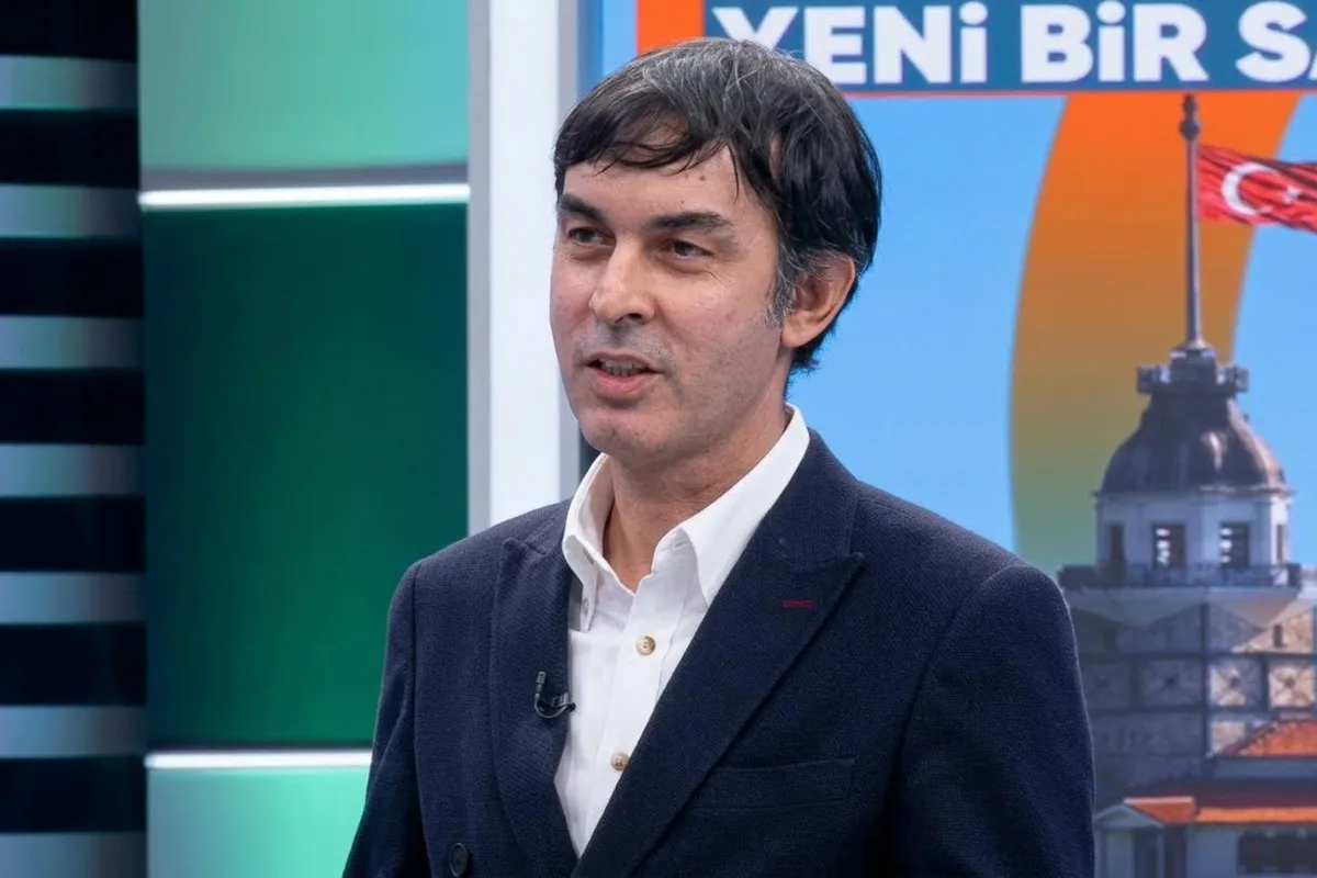 Halk TV programcısı ve gazeteci Bahadır Özgür gözaltına alındı