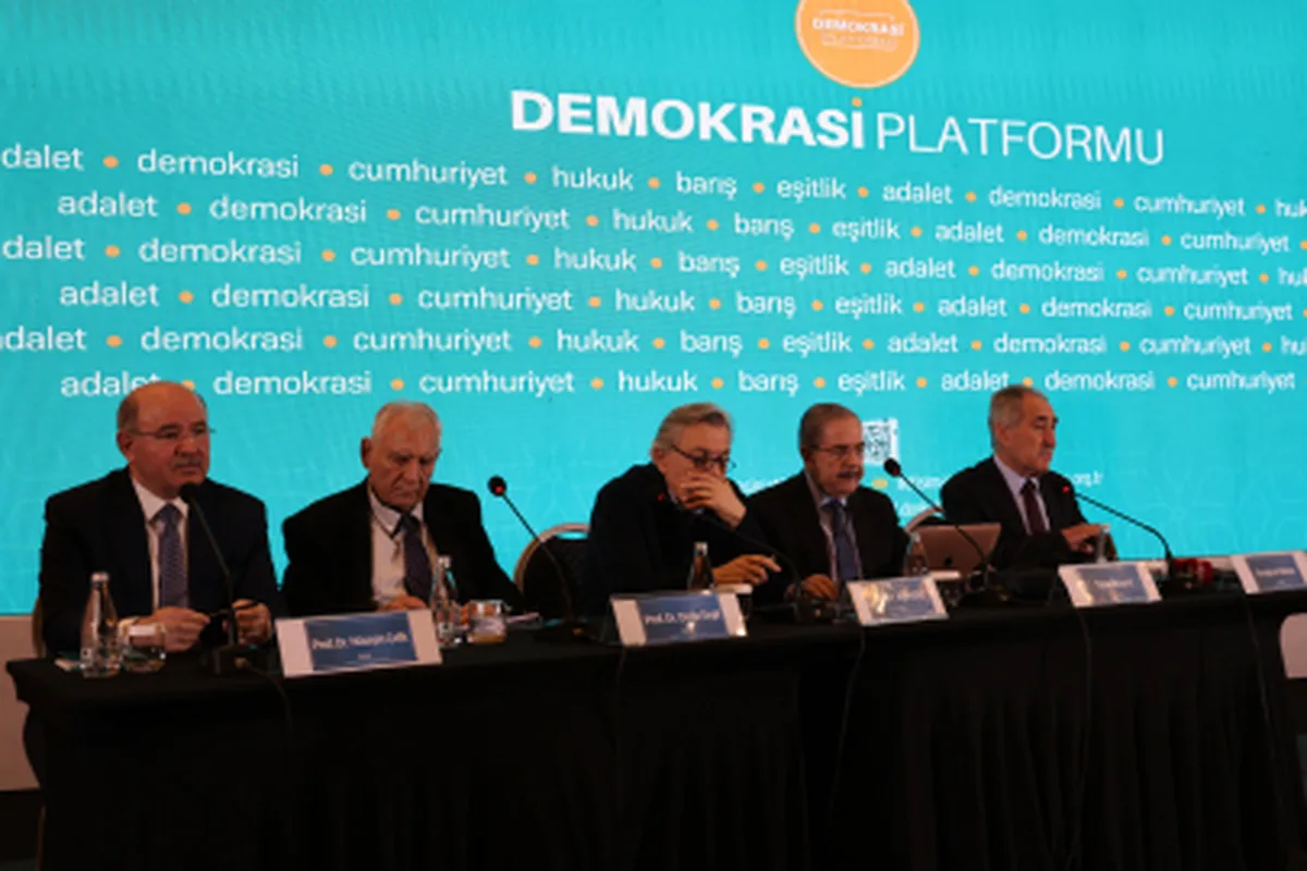 Demokrasi Platformu, Halk TV'ye kayyım atanmasına son verilmesini istedi