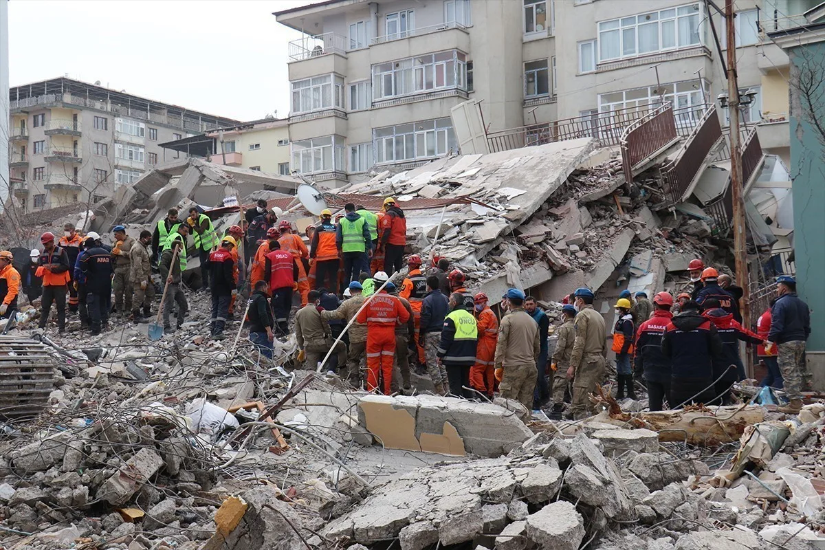 Malatya yıkım soruşturmasında dönemin Vali Yardımcısı'nın ağabeyi aranıyor