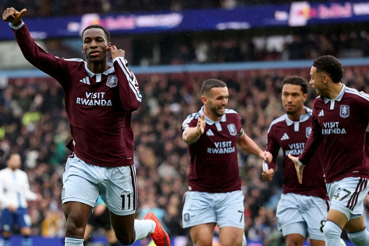 Fenerbahçe'ye kabus olan Aston Villa, City'ye de acımadı