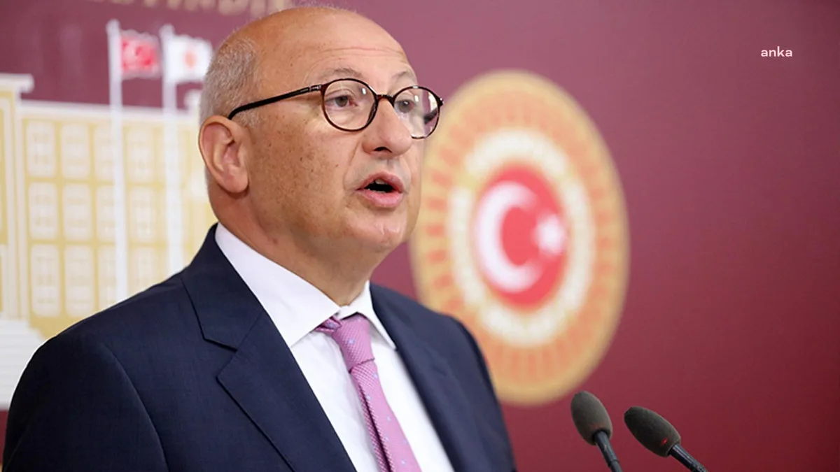 YENİ Partili Çakırözer, Halk TV'ye kayyım atanmasına tepki gösterdi