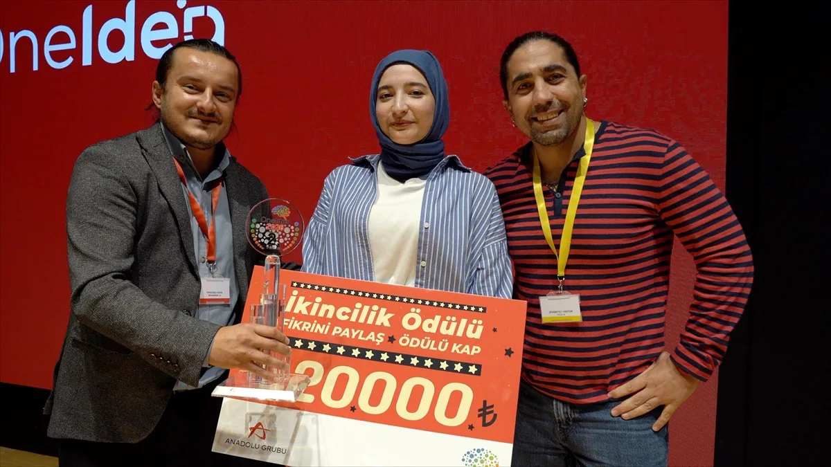 SBTÜ öğrencisi Esra Acar, One Idea University yarışmasında Türkiye ikincisi oldu.