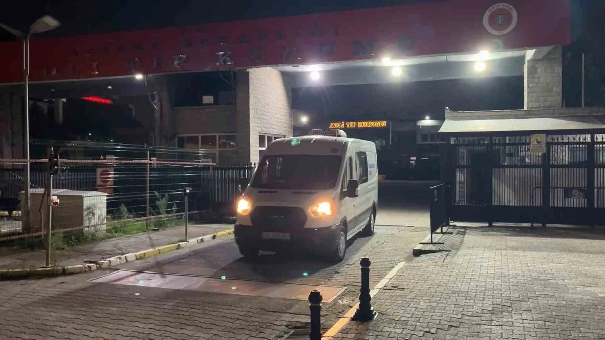 Konserde fenalaşan Mahmud Sami Ramazanoğlu'nun cenazesi Adli Tıp'tan alındı