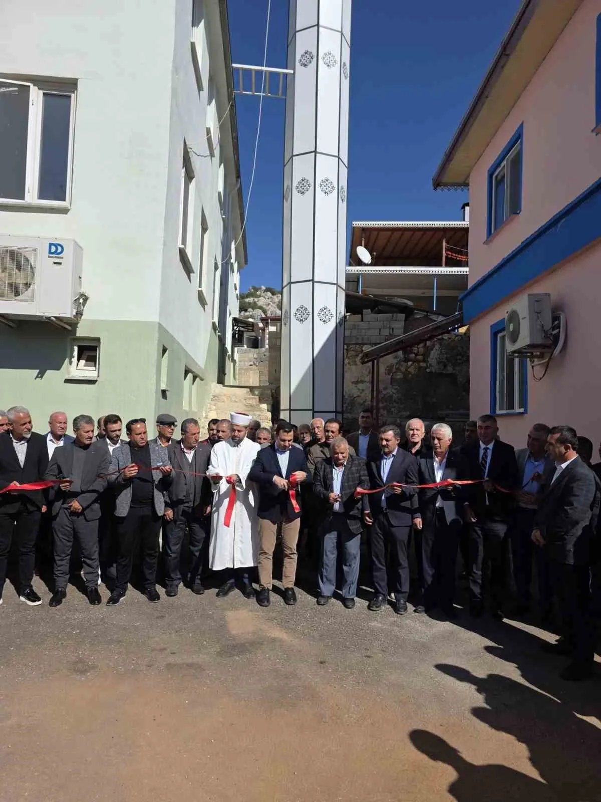 Adıyaman Gölbaşı'nda kadın taziye evi kaymakamlık ve hayırsever desteğiyle açıldı