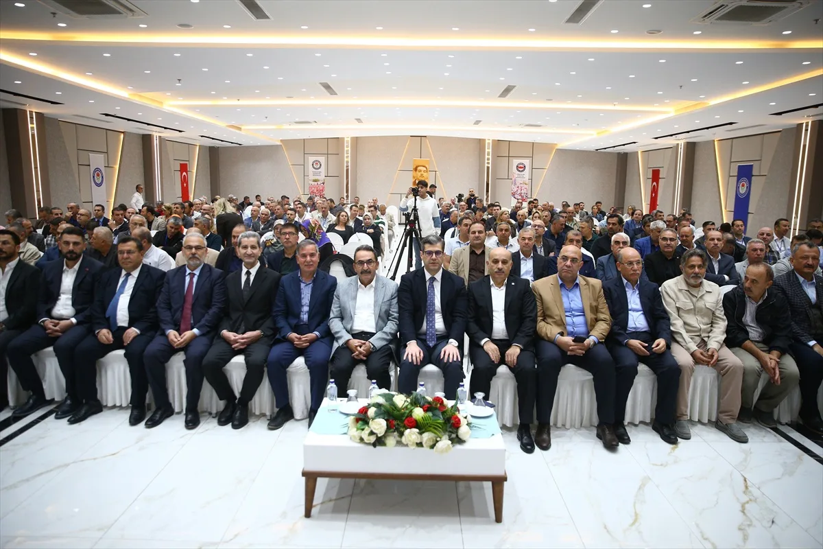 Mustafa Sarıgeçili, Eğitim-Bir-Sen Adana Şubesine yeniden başkan seçildi