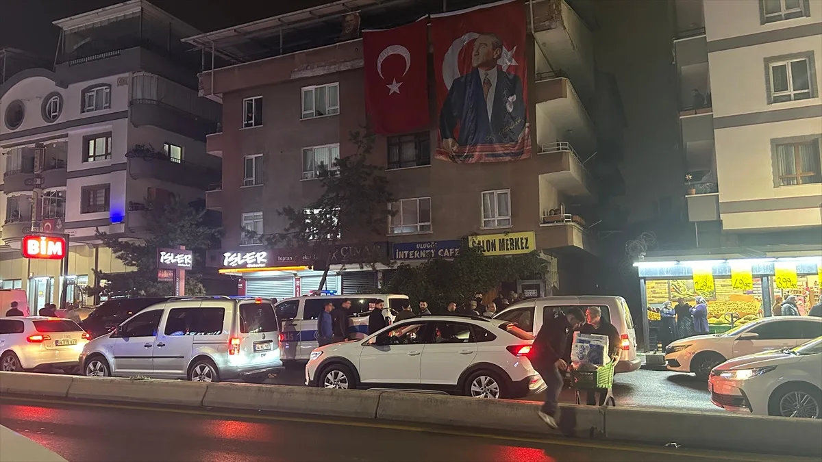 Ankara Mamak'ta bir kişi hamile kızını ve kızının erkek arkadaşını silahla öldürdü