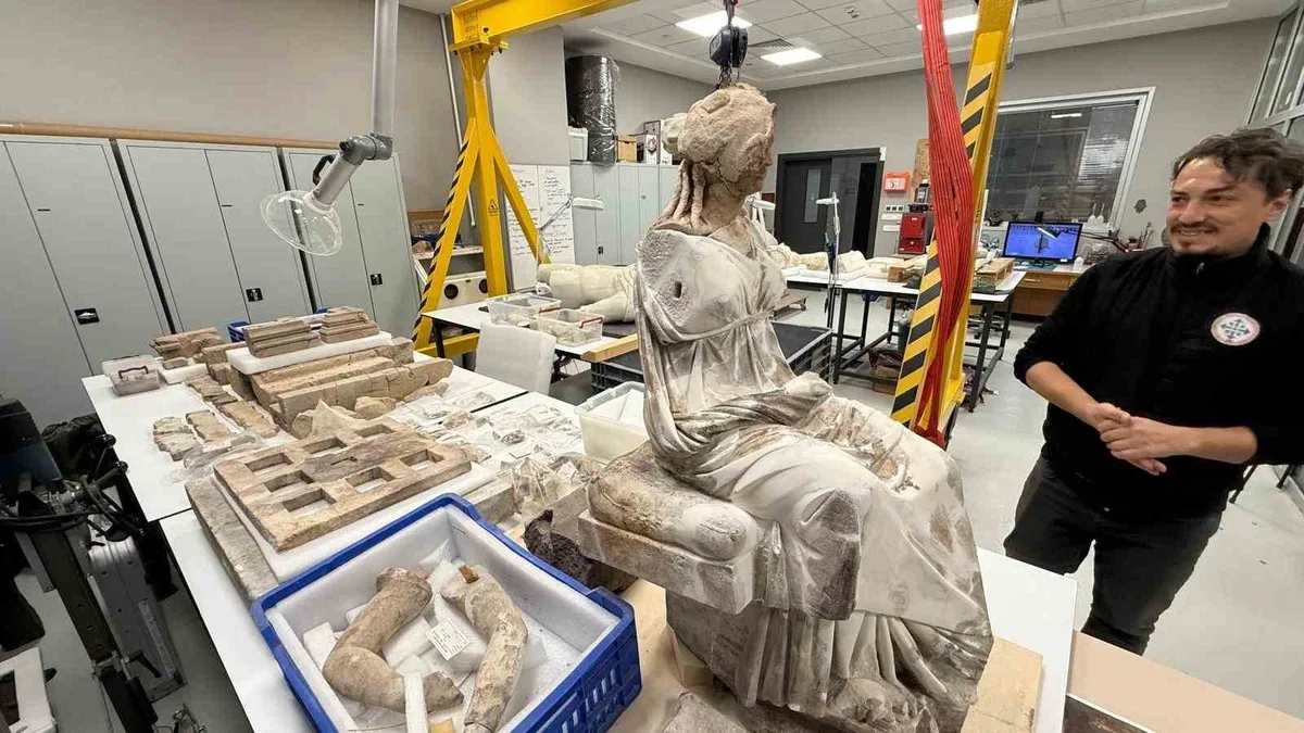 Ordu'daki 2100 yıllık Ana Tanrıça Kibele heykeli İstanbul'da restore ediliyor