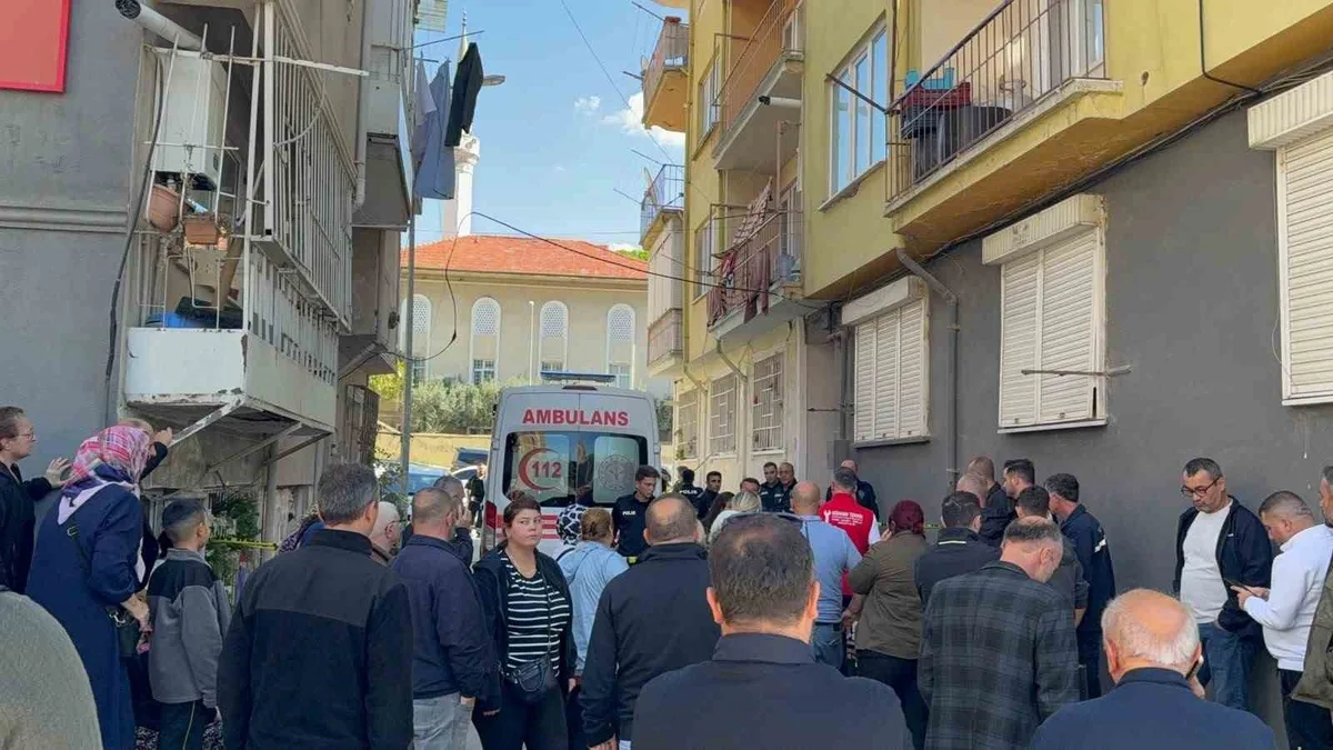 Bursa Gemlik'te yaşlı çift, yakınlarının ihbarıyla evlerinde ölü bulundu