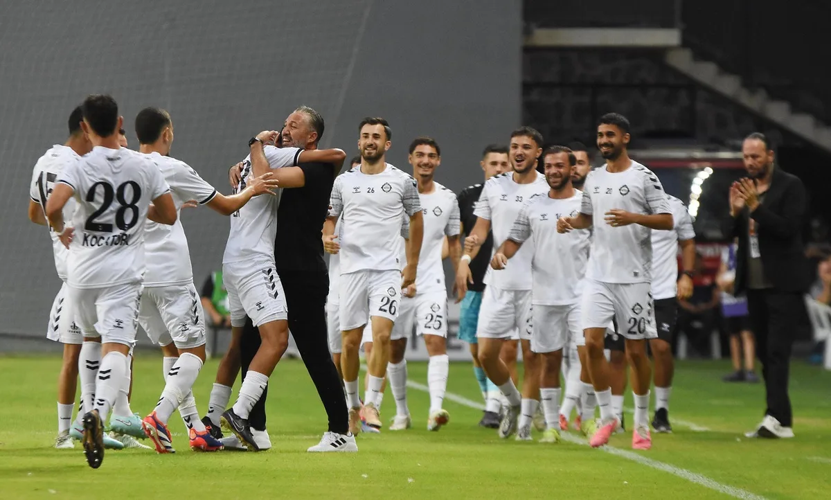 Altay, ilk 6 haftada 9 puanla geçen sezonki performansını geride bıraktı