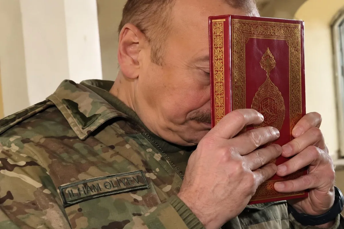 İşte Azerbaycan'daki başörtüsü yasağının perde arkası