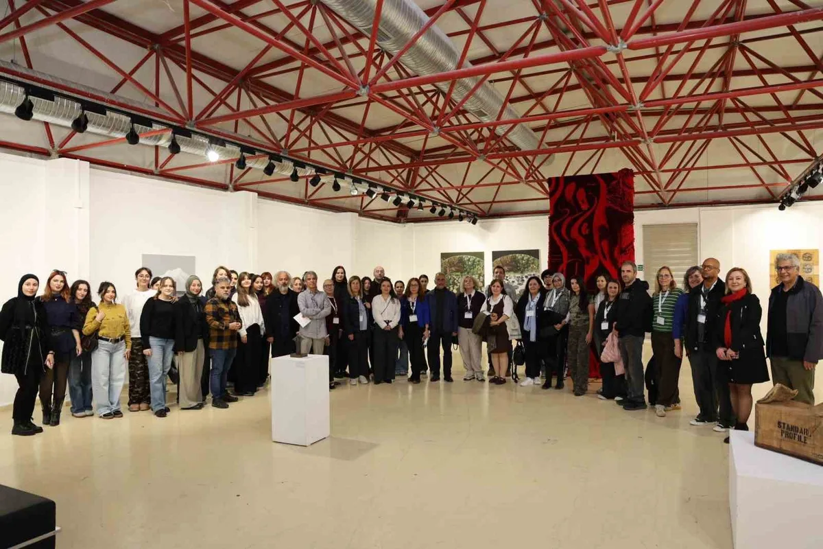 Düzce Üniversitesi’nde değişen manzara sergisi açıldı