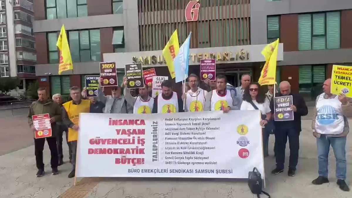 BES Samsun Şubesi 2027 bütçesini Samsun Defterdarlığı önünde protesto etti