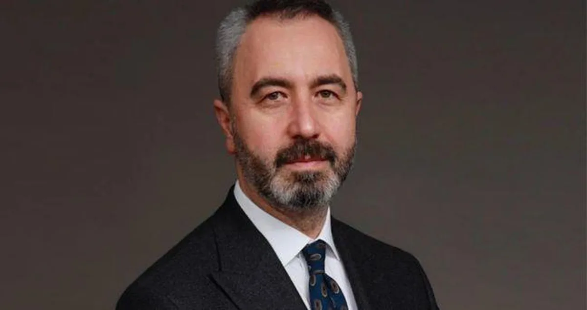Bekir Bayrakdar kimdir, kaç yaşında, nereli? Hazine ve Maliye Bakan Yardımcısı Bekir Bayrakdar kimin yerine atandı?