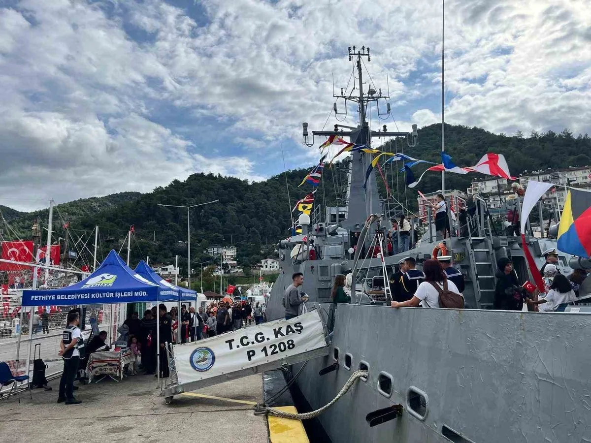 TCG Kaş gemisi Fethiye Limanı'nda 29 Ekim'de vatandaşlarla buluştu