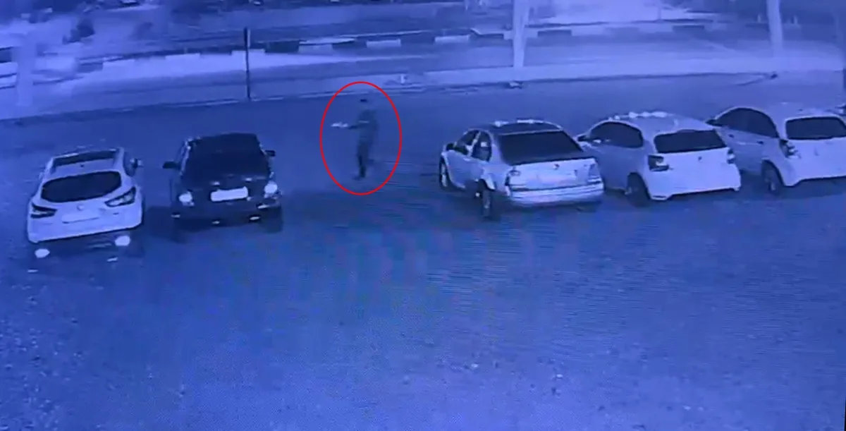 Antalya Serik'te 6 otomobili benzinle yakan kundaklama şüphelisi teslim oldu