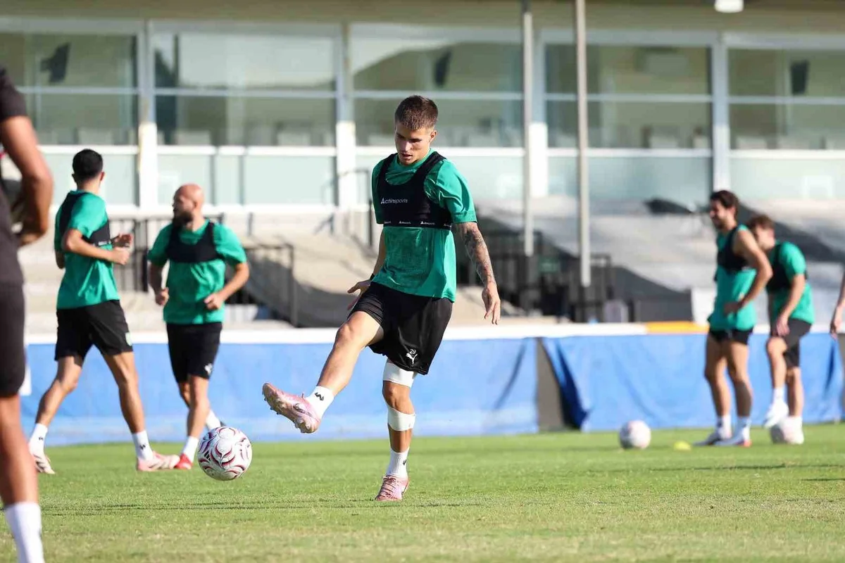 Bodrum FK, Bandırmaspor'u yenerek ligdeki çıkışını sürdürmeyi hedefliyor