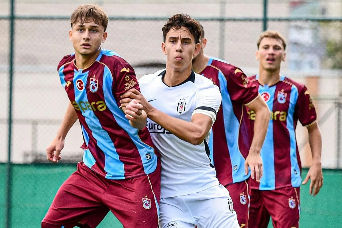 Beşiktaş U19, Trabzonspor U19'u dörtledi