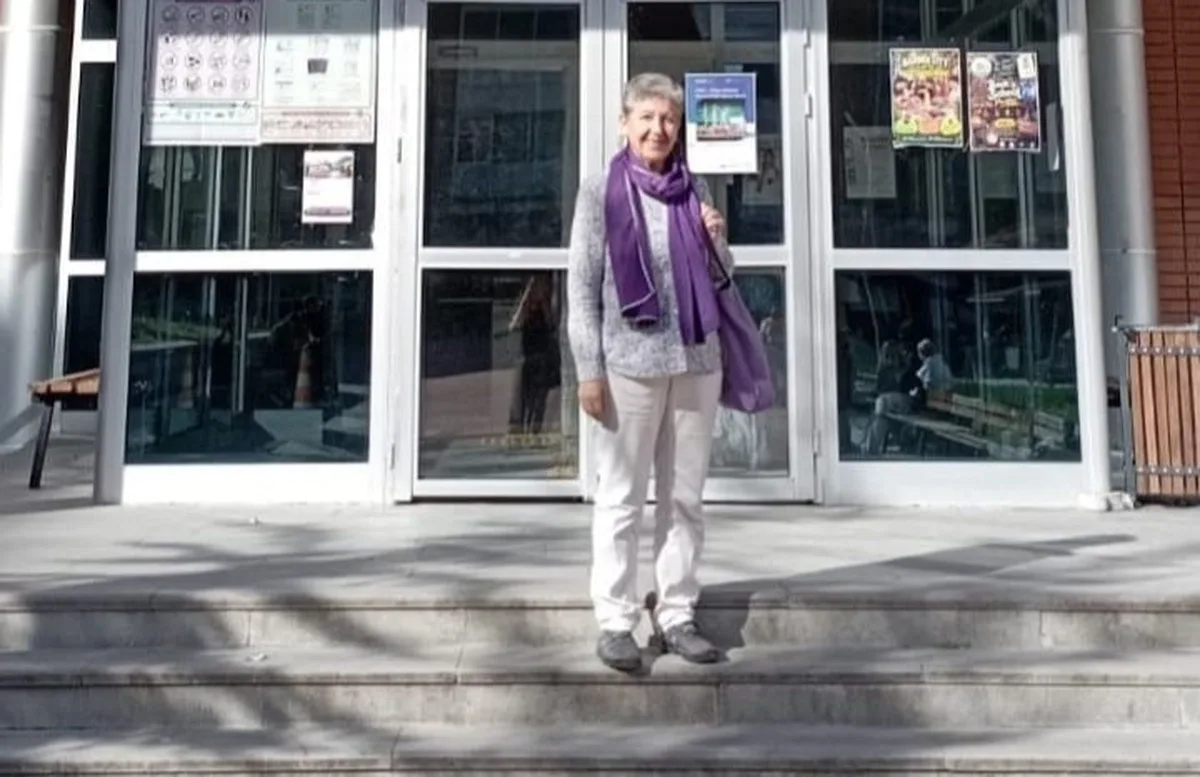 Manisa Sarıgöl'de 62 yaşındaki yazar Vicdan Efe yeniden üniversiteye başladı