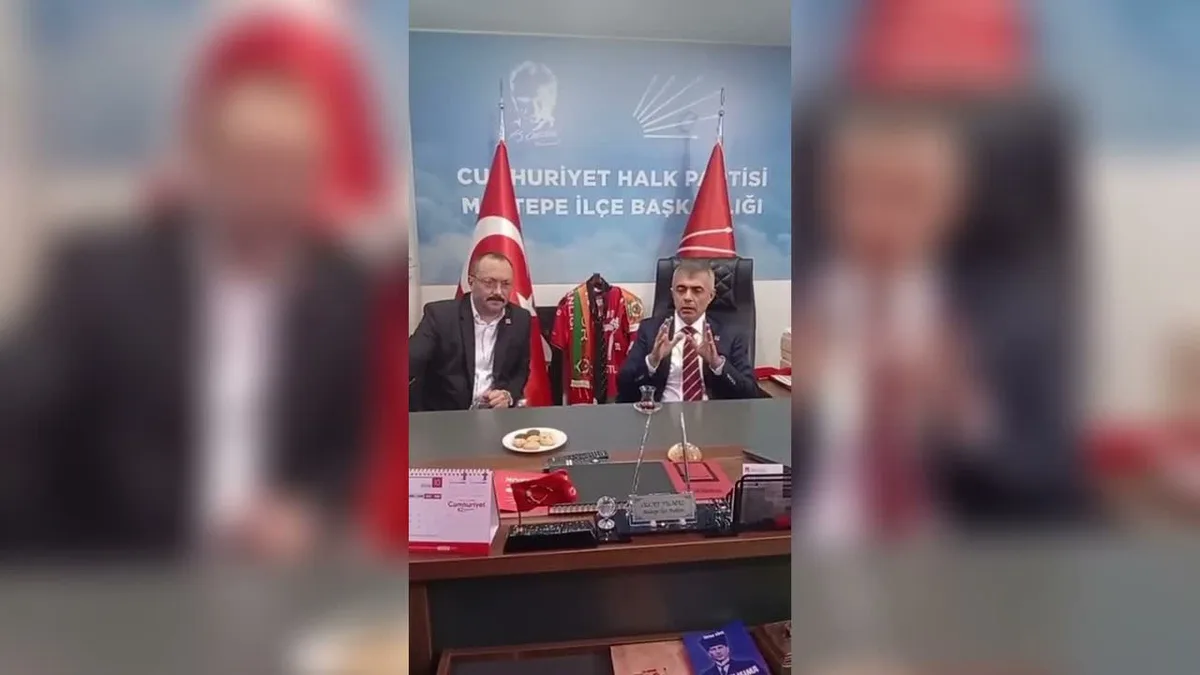 CHP İstanbul İl Başkanı Yüksel, 6. Sivas Kültür Günleri'nde alanı terk etti