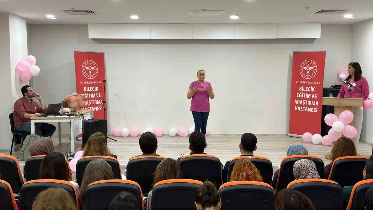 Bilecik'te meme kanseri farkındalık eğitimi erken teşhise dikkat çekti