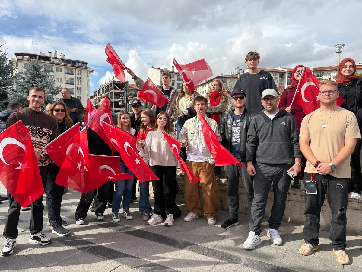 'Cumhuriyet Bayramı' coşkusuna yabancı öğrenciler de ortak oldu