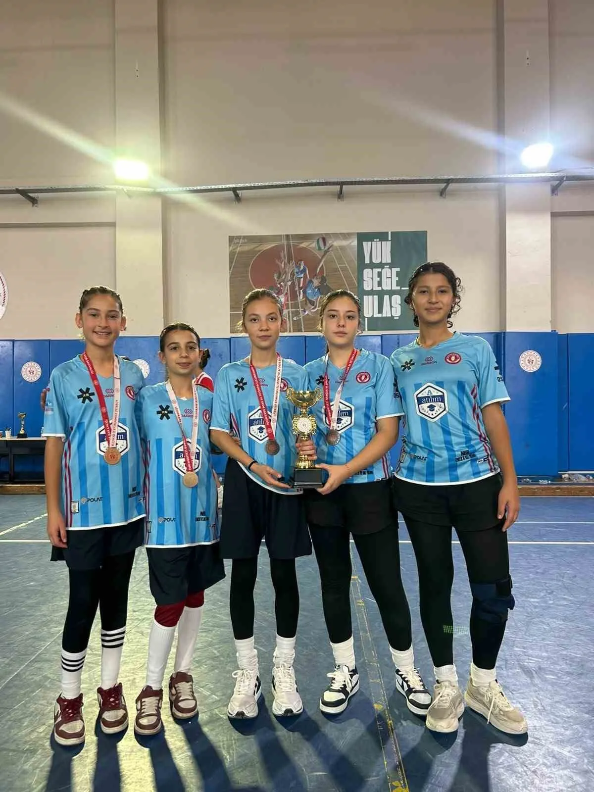 Muğla Hokey Ligleri'nde U14 karşılaşmaları heyecanla devam ediyor