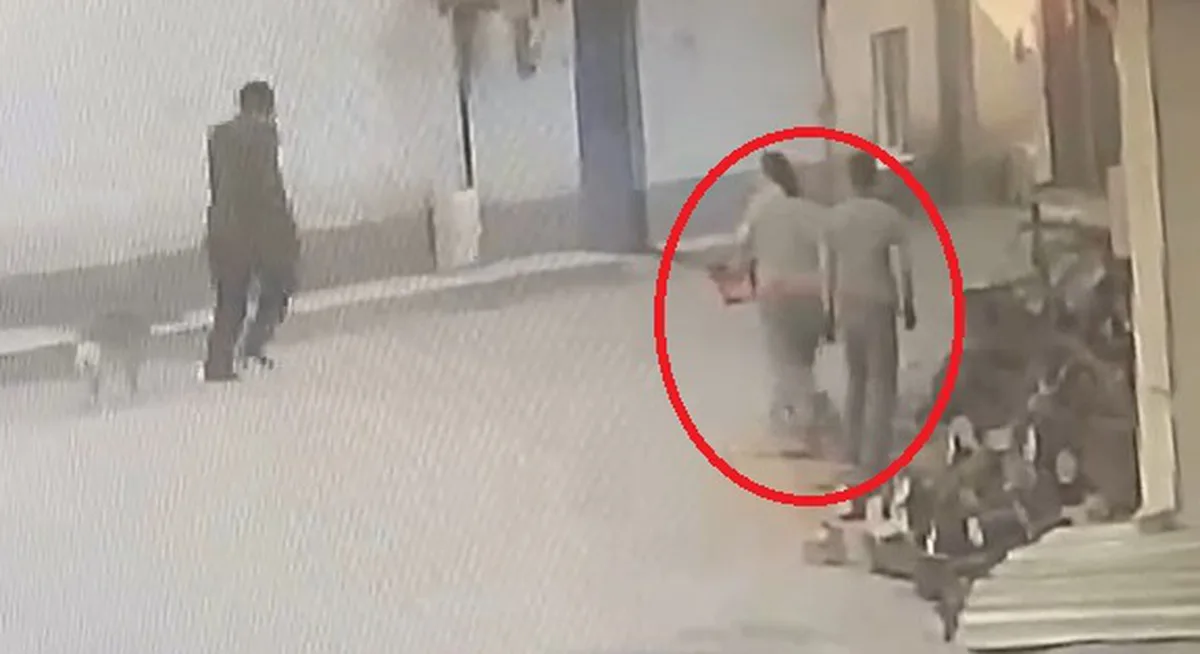 Bursa Orhangazi'de 76 yaşındaki adam, motorlu testereli kadından kaçarken düştü
