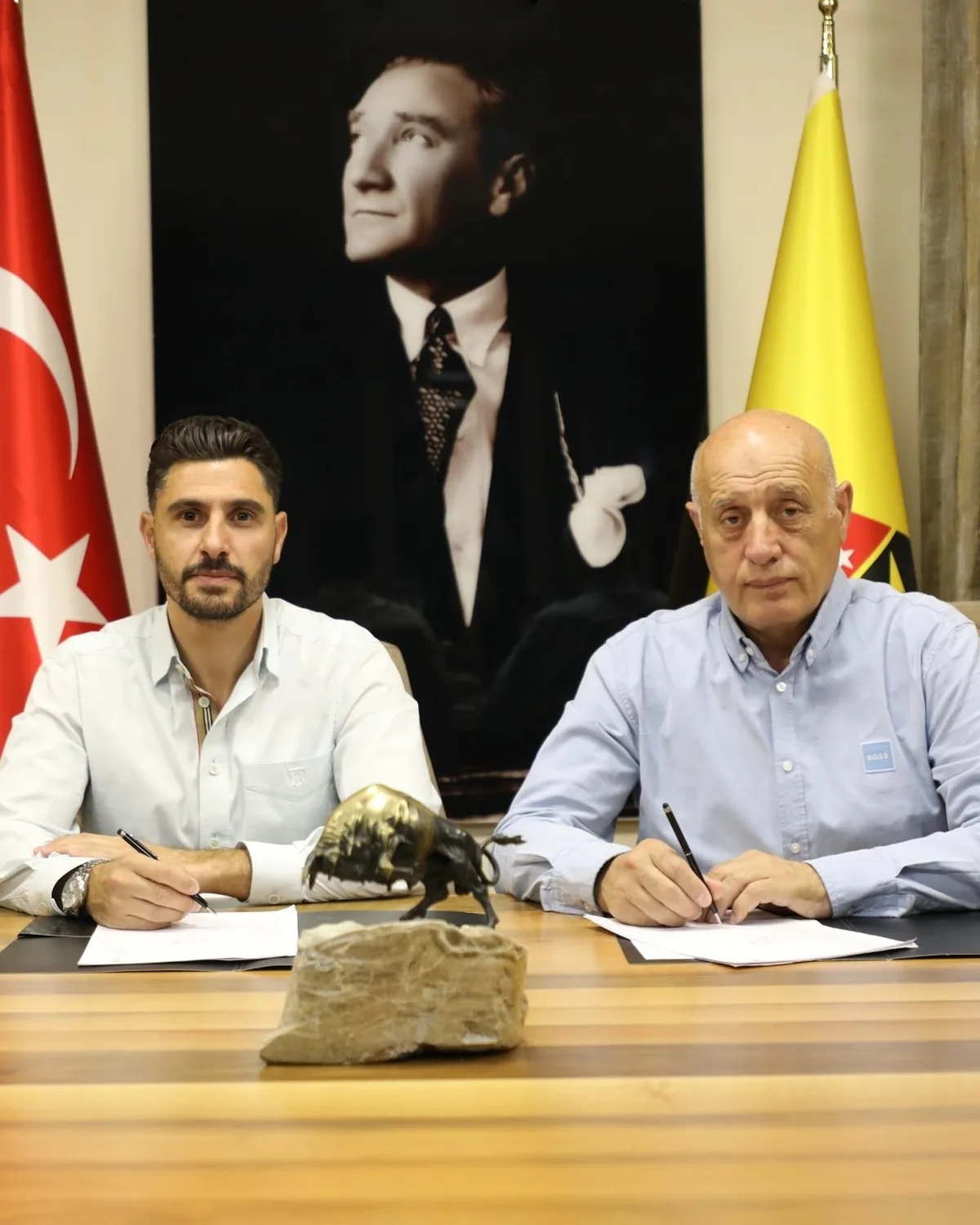 İstanbulspor, Olcay Demir'in ardından Özer Hurmacı'yı 5 yıllık sözleşmeyle getirdi