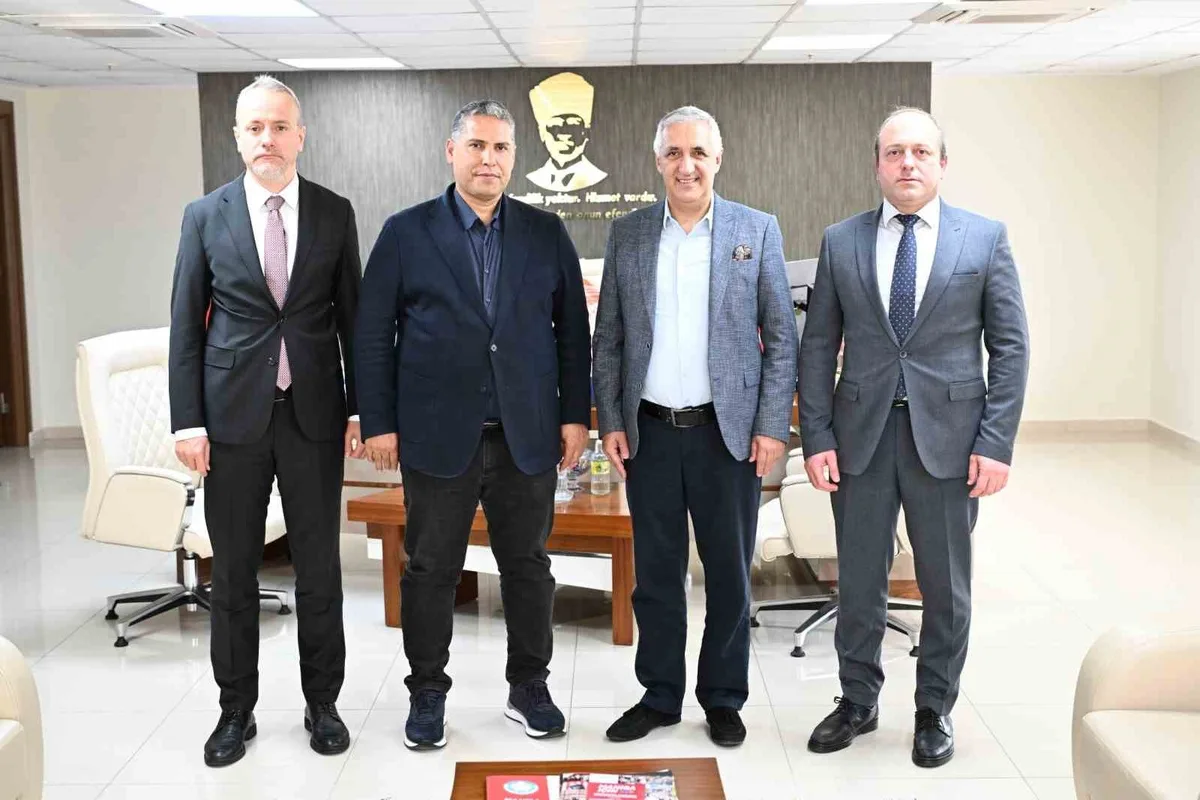 Manisa Tarım ve Orman Müdürü, suyun etkin kullanımı için MASKİ'yi ziyaret etti