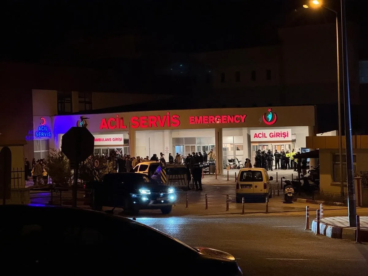 Çeşme Alaçatı'da 28 yaşındaki kadının ölümüyle ilgili 4 kişi tutuklandı