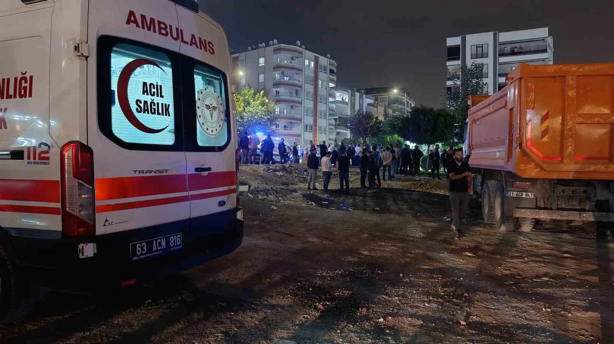 Şanlıurfa'da polisle çatışan firarinin kendi silahıyla intihar ettiği belirtildi
