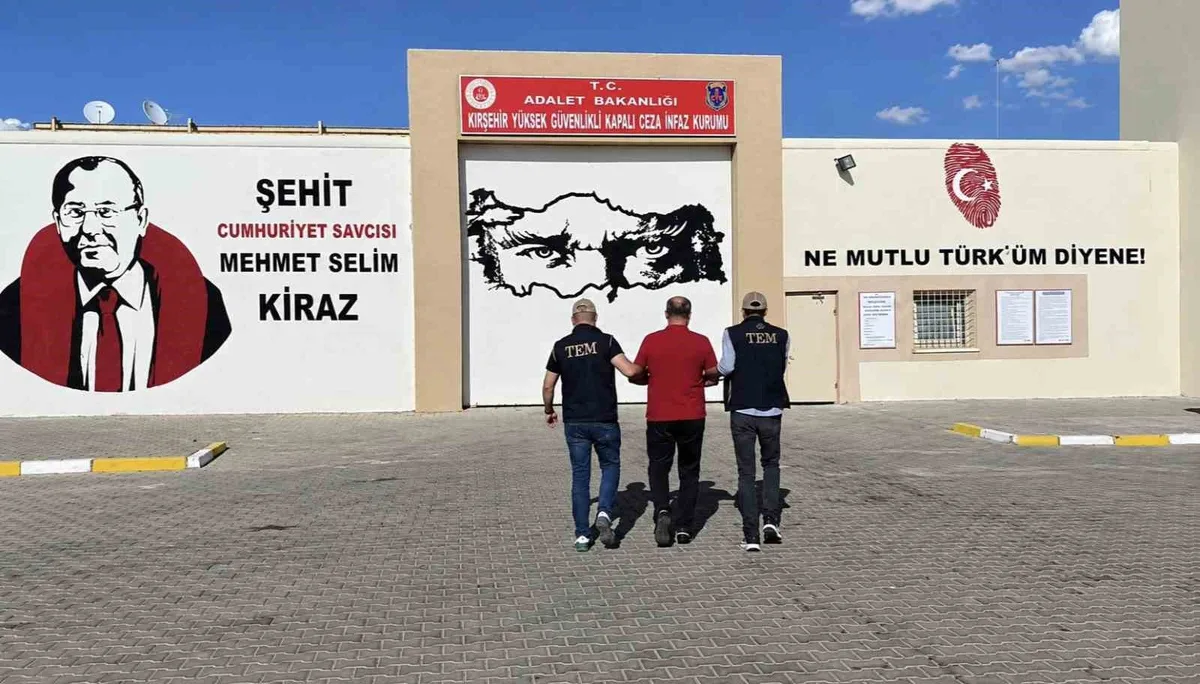 Kırşehir'de 2019'dan beri aranan FETÖ üyeliği şüphelisi M.Ç. tutuklandı
