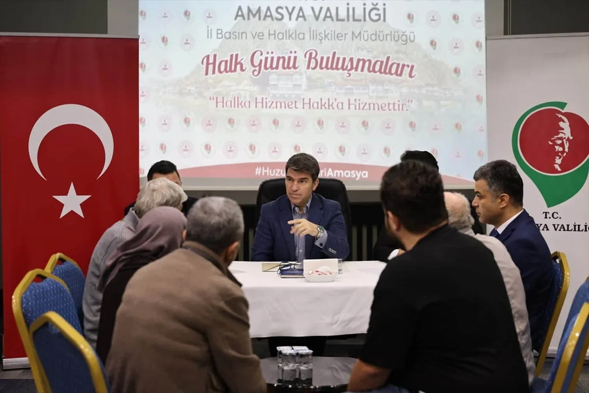 Amasya Valisi Önder Bakan, halk gününde vatandaşların talep ve sorunlarını dinledi